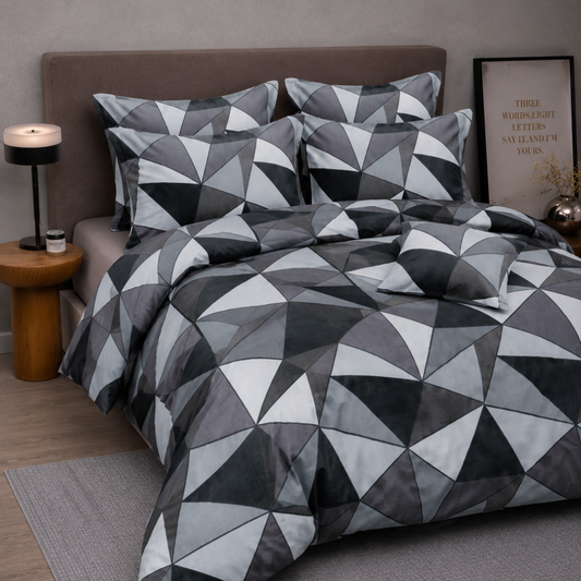 Triangles Bedset(طقم ملاحف)